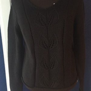 Black v neck gloria Vanderbilt xl sweater